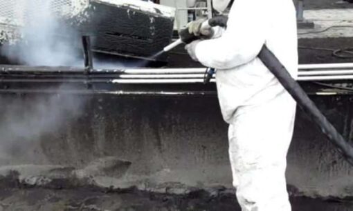 Vệ sinh công nghiệp bằng đá khô CO2